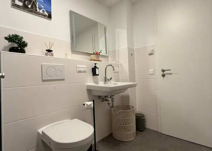 Gemuetliches Naehe Hbf-city--lift Apartman *